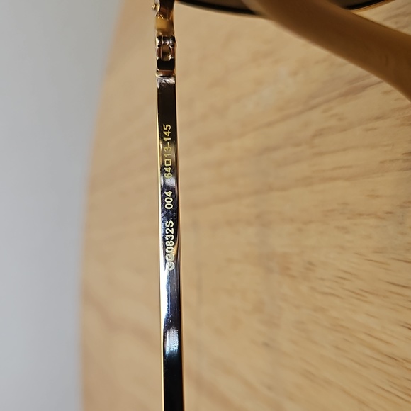 Gucci Sunglasses - Picture 5 of 6